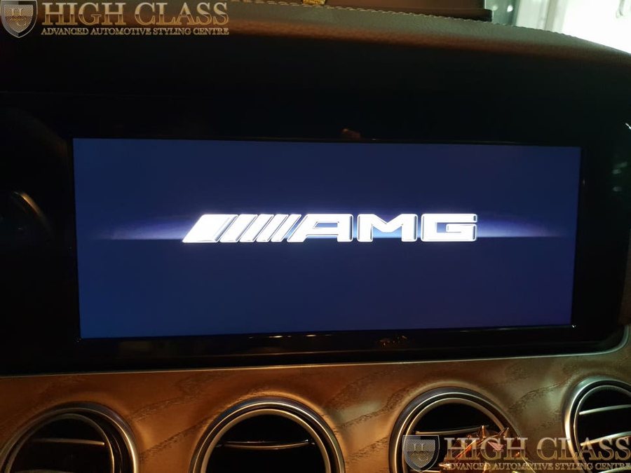 벤츠 E220d 루프스킨 및 코딩 작업했어요