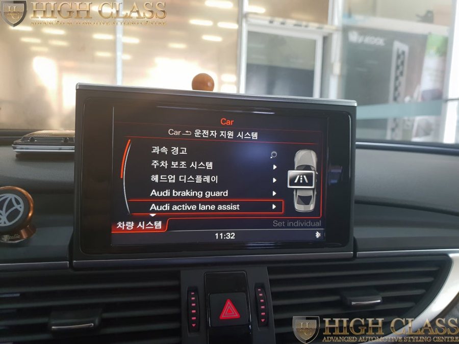 아우디 A6 순정 레인어시스트 레트로핏