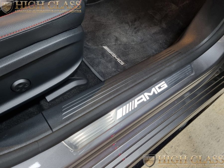 벤츠 A45 AMG 순정 도어스커프 어라운드뷰