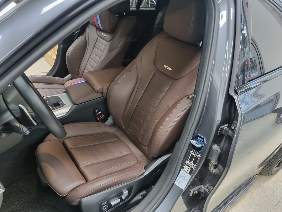 BMW G20 3시리즈 통풍시트 쿨링 버튼도 순정형으로 시공
