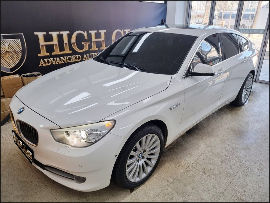 BMW5GT 뱅앤올룹슨보다 하이클라스 전동센터스피커