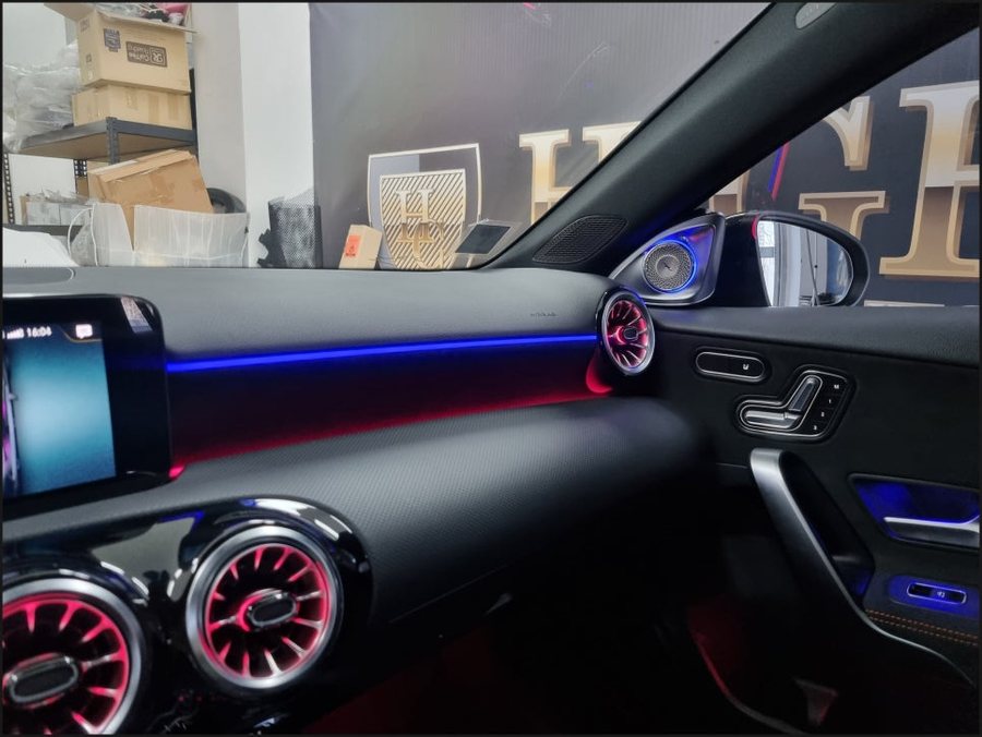 A45AMG 벤츠A클래스 어라운드뷰 순정 서라운드뷰, 4D부메스터