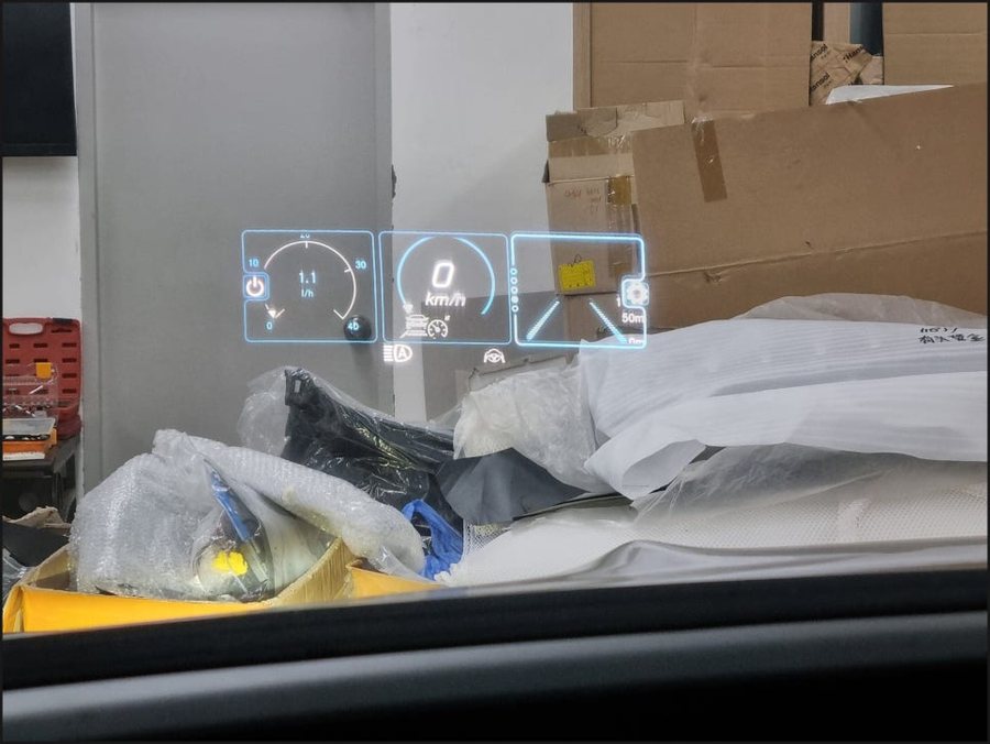 벤츠GLE쿠페 HUD 헤드업디스플레이 GLE53AMG 순정옵션