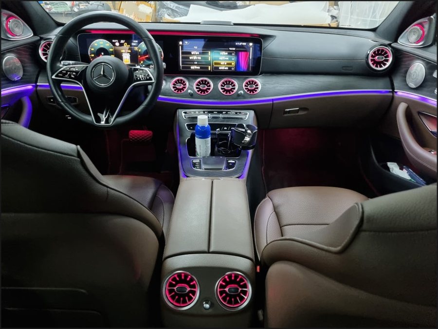 벤츠E클래스 E250 4D부메스터, 웰컴도어라이트, 송풍구엠비언트, 상단계기판엠비언트라이트