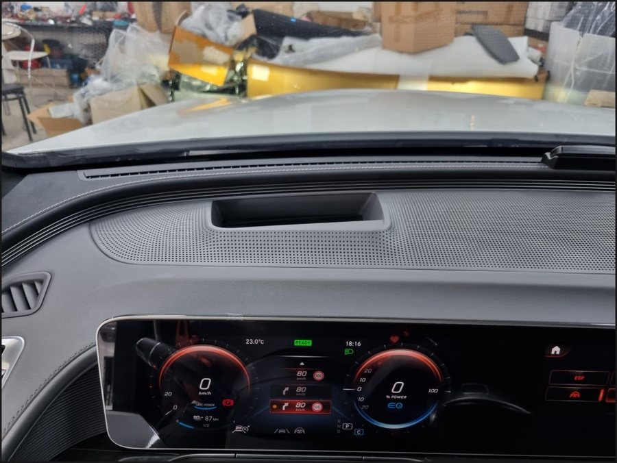 벤츠 EQC HUD 헤드업디스플레이 EQC400 전기차 순정레트로핏