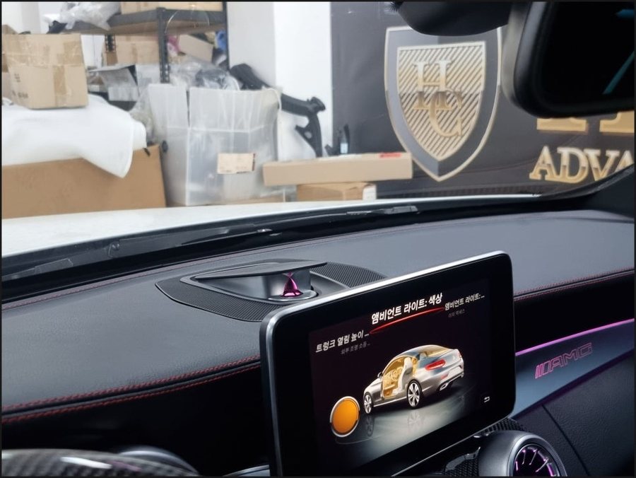 벤츠C클래스쿠페 카오디오 전동센터스피커 with C43AMG