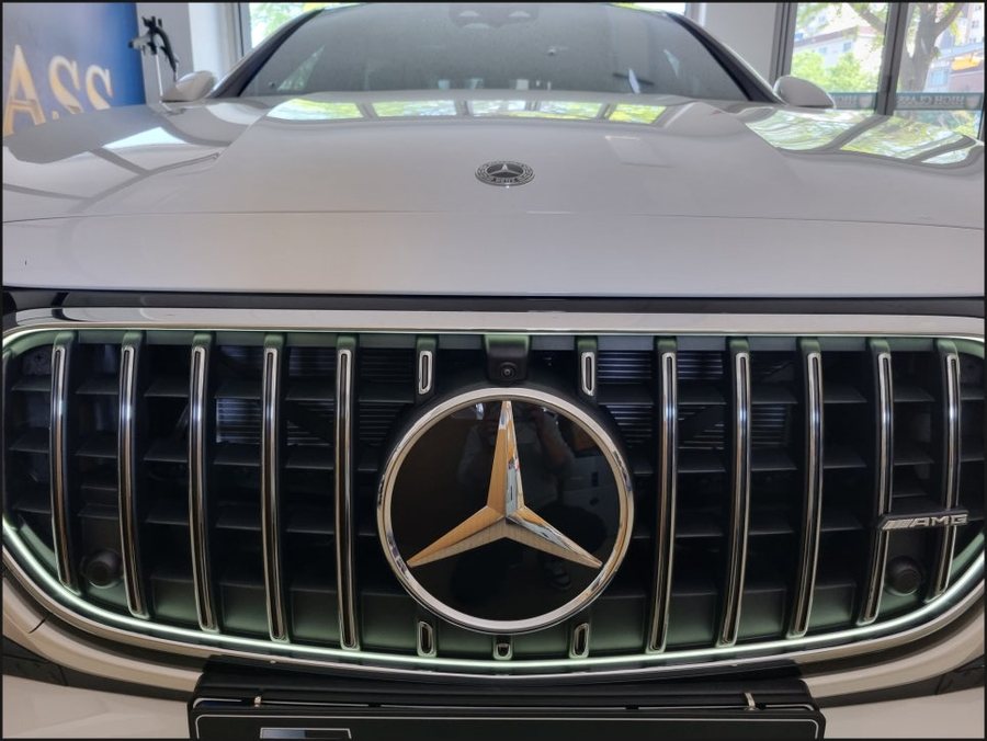 W214 벤츠E클래스 E300 발광세로그릴 순정AMG옵션