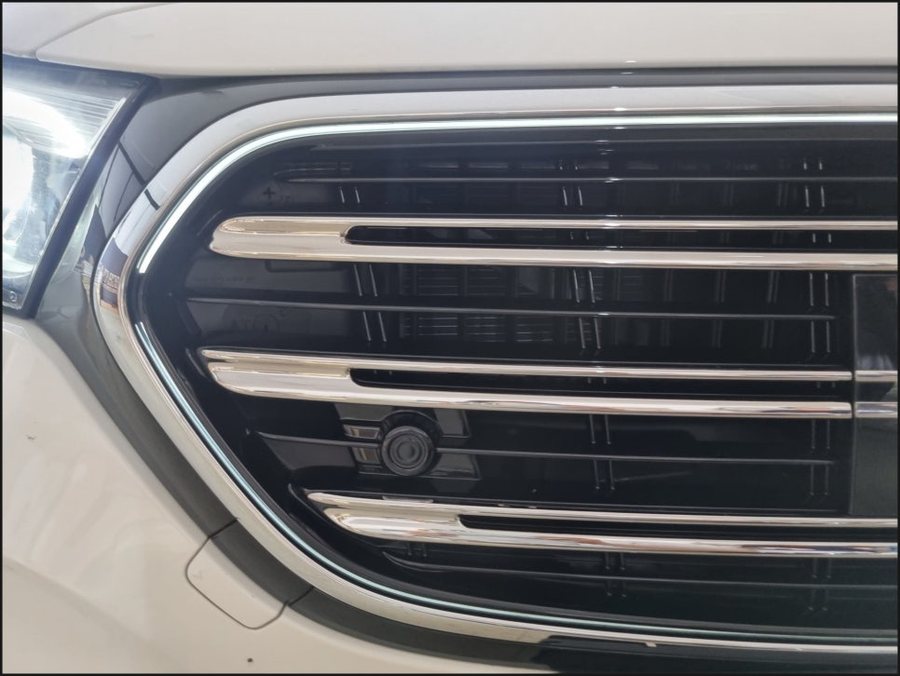 2025 벤츠E클래스 E220d 순정발광그릴, 포칼스피커