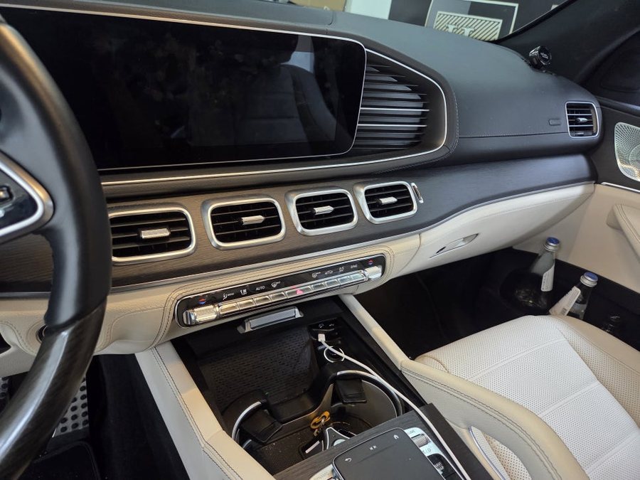 벤츠 GLS 580 피아노트림 상위 트림