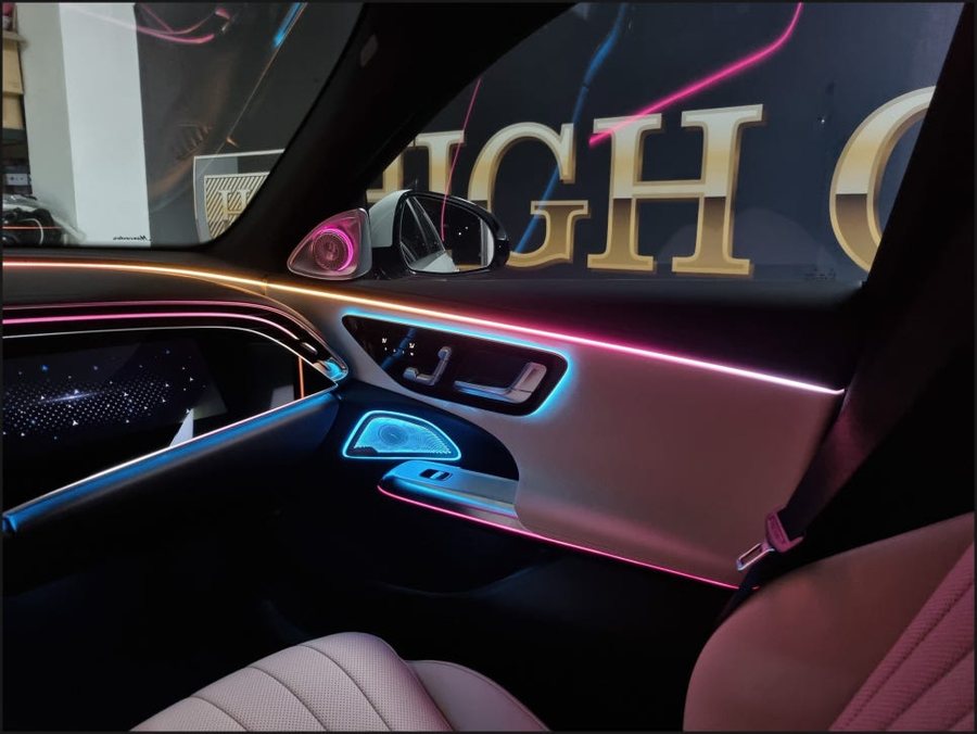 W214 E300 순정 발광그릴 4D부메스터 전동트위터 미드레인지 엠비언트 | 벤츠 E클래스 튜닝