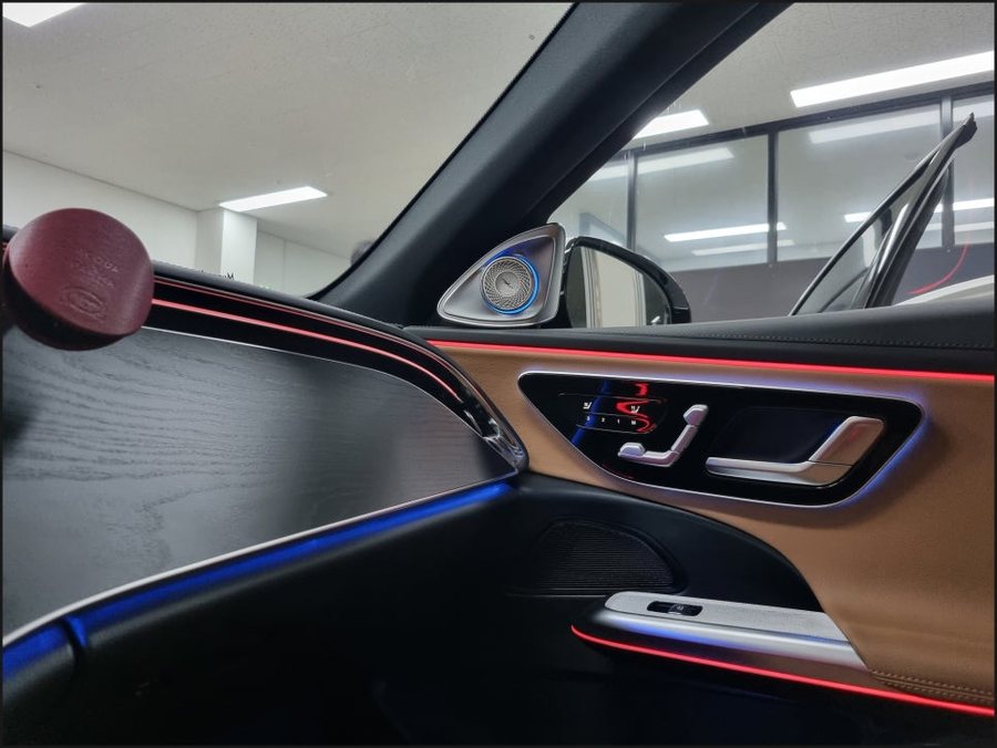 E200 발광그릴, 벤츠E클래스 4D부메스터 전동트위터 | W214 옵션