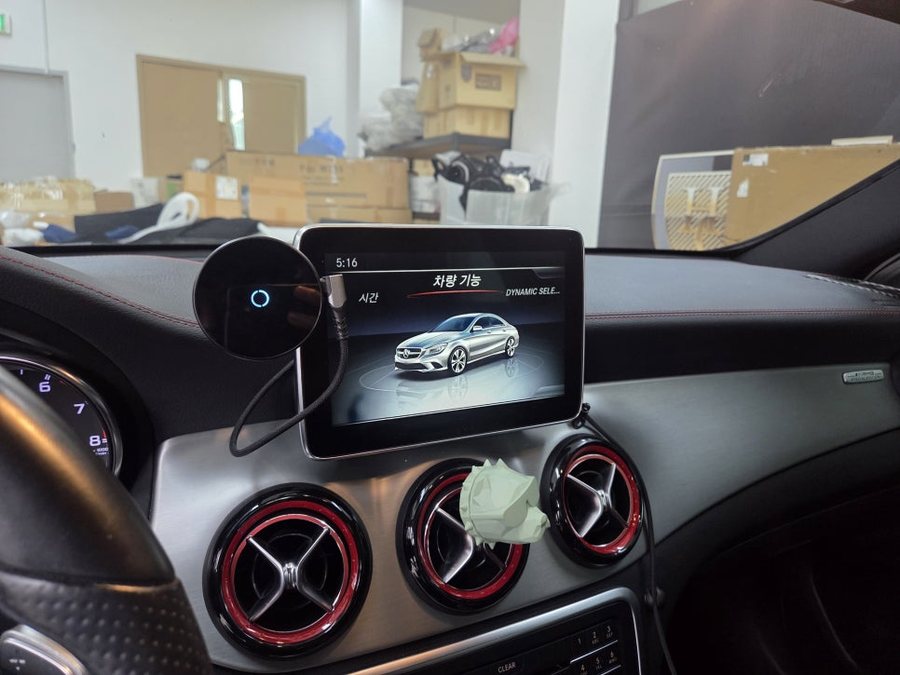 벤츠 GLA X156 AMG 핸들열선 / 안드로이드 오토 코딩 / 후방 카메라 수리
