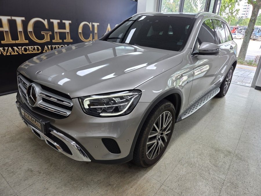 벤츠 GLC 300e 통풍옵션 추가 엠비언트와 함께 시공 가능한 매장