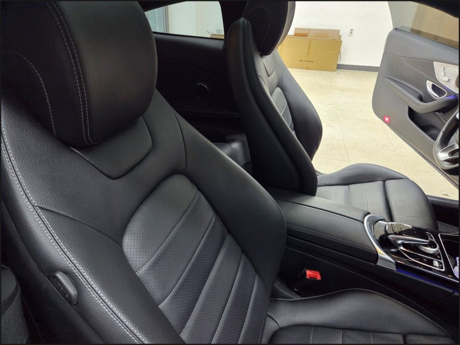 W205 C클래스 쿠페 통풍시트 시공과 세로그릴