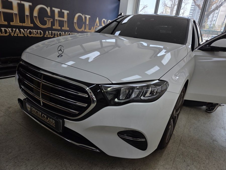 벤츠 E클래스 E220d 익스클루시브 헬릭스 우퍼 / 6채널 DSP 앰프 스피커 작업