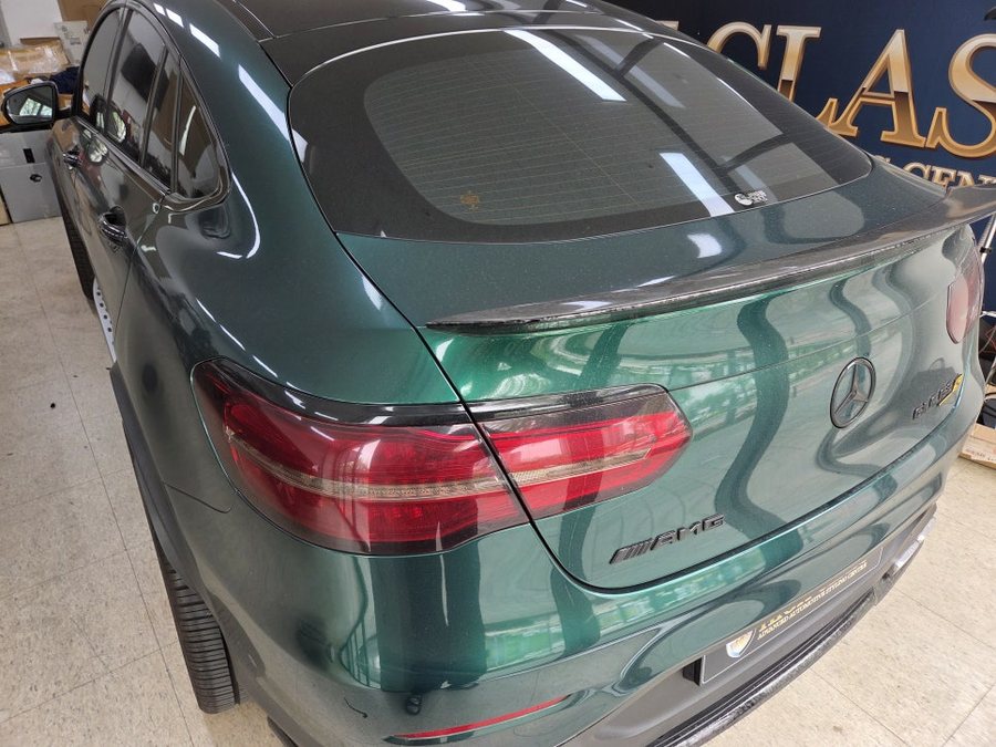 벤츠 GLC 63 AMG 잠자리 핸들 카본 구성