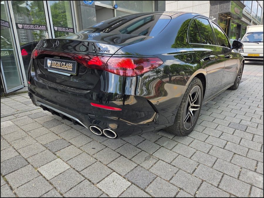 W214 벤츠 E클래스 E300 → E53AMG 디퓨저 듀얼 머플러팁 + 발광세로그릴