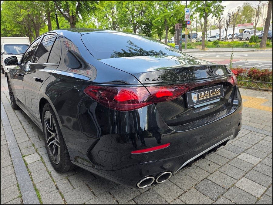 W214 벤츠 E클래스 E300 → E53AMG 디퓨저 듀얼 머플러팁 + 발광세로그릴