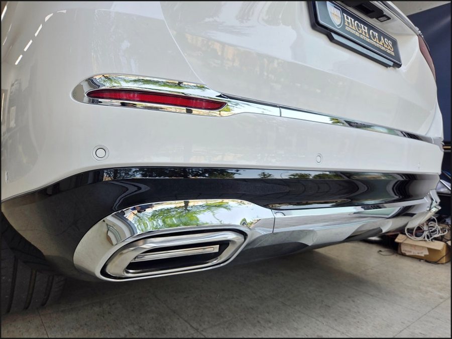 벤츠 GLS 마이바흐 컨버전 바디킷 튜닝, GLS600 SUV 완성