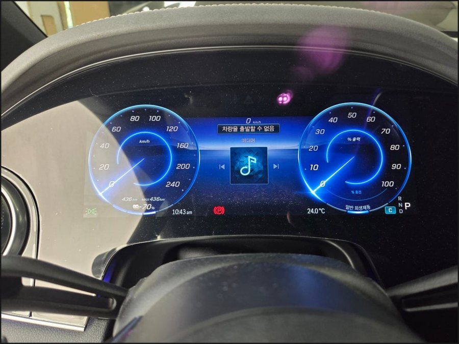 벤츠 EQS 마이바흐 순정 세로그릴과 계기판 코딩으로 EQS 680 SUV 컨버전 완성