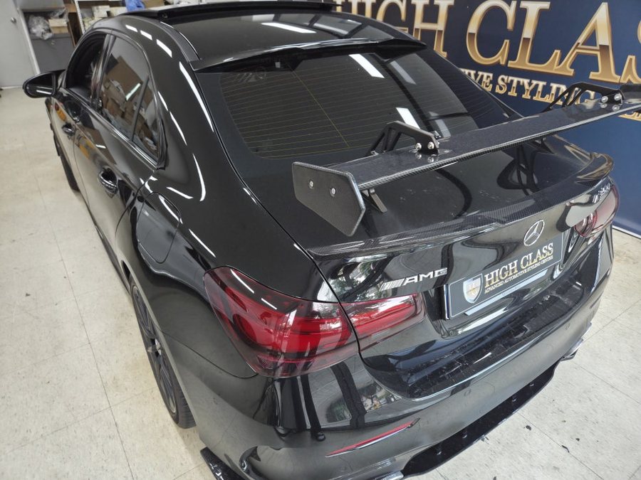 벤츠 A클래스 AMG 로고 퍼들램프 센터 콘솔 하단 엠비언트