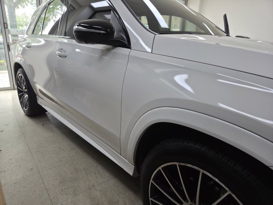 벤츠 GLE 350 직수입 전동사이드 스텝 통풍시트 SUV 차량 필수